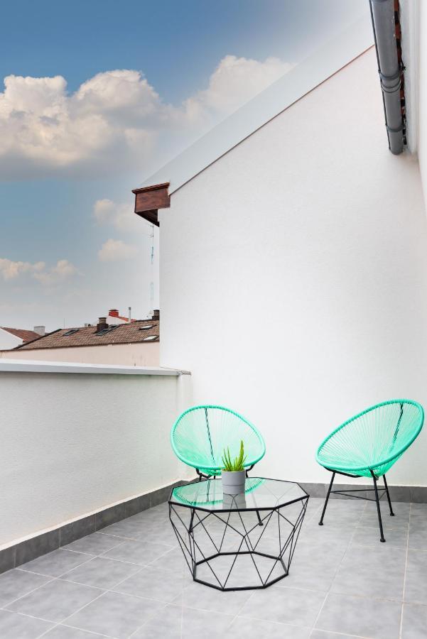 Apartamentos Kai Getxo Esterno foto